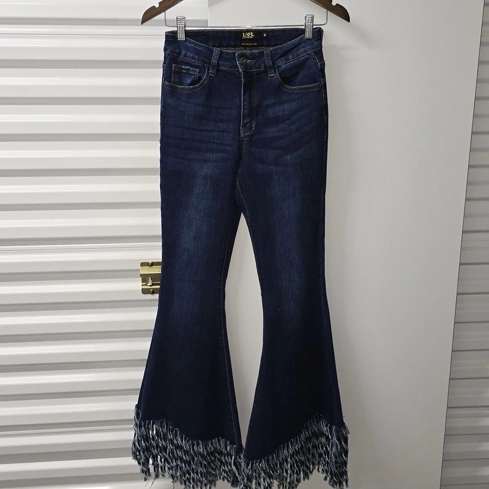 L&B Lucky & Blessed High Rise Flare Fringe Jeans Womens Size 4 Boho